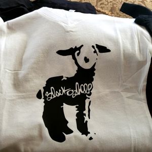Black sheep T shirt